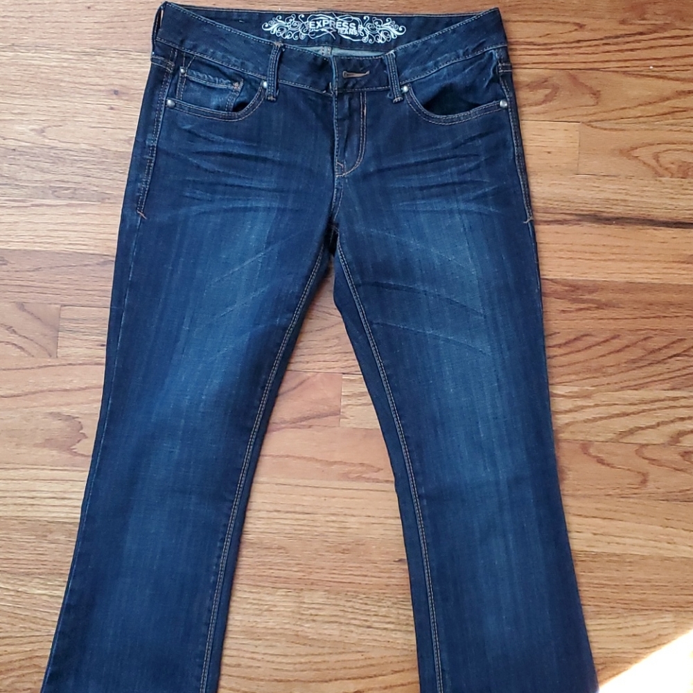Express Jeans
